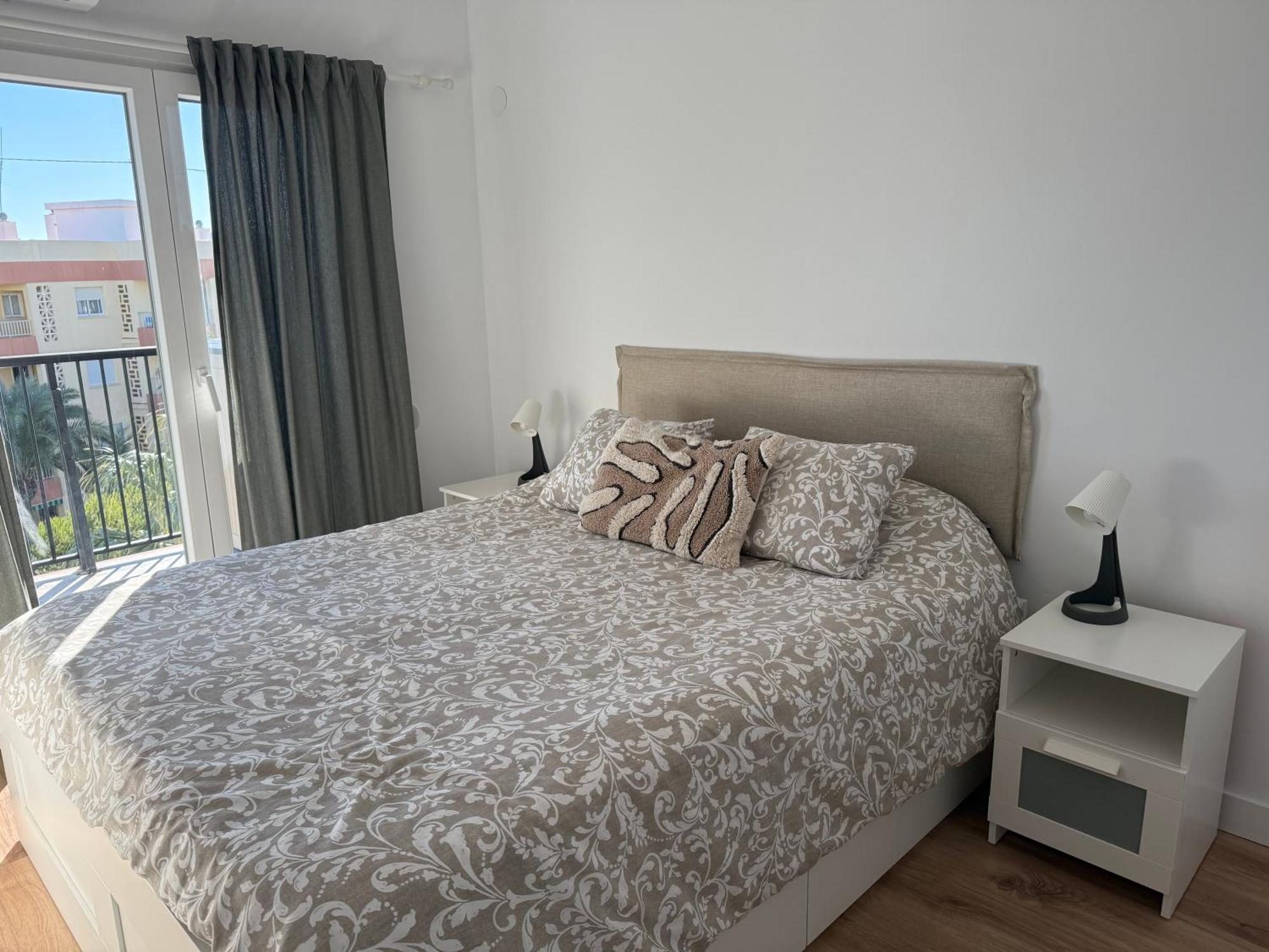 Piso Nuevo Primera Linea A Pie De Playa Appartement *