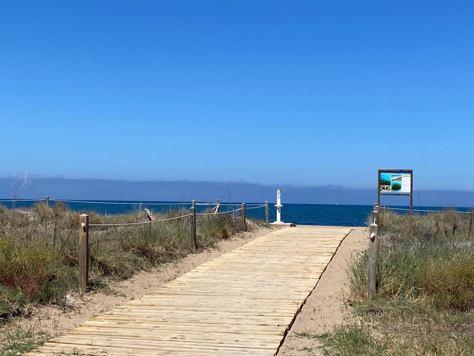 Piso Nuevo Primera Linea A Pie De Playa Appartement Dénia